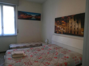Гостиница Edolo Apartment  Милан